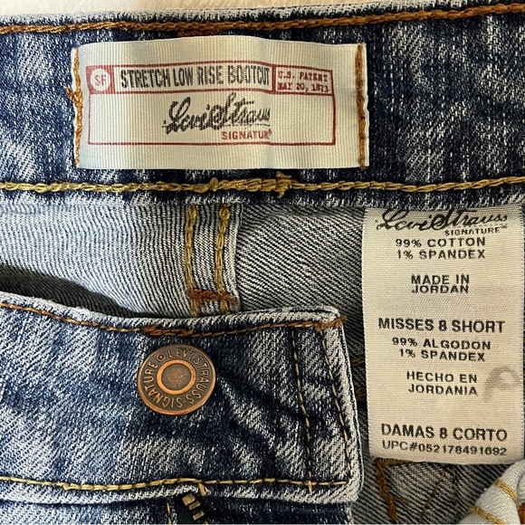 Levi Strauss Signature Womens Stretch Low-Rise Bootcut Blue Light/Medium 8 Short - Picture 6 of 12